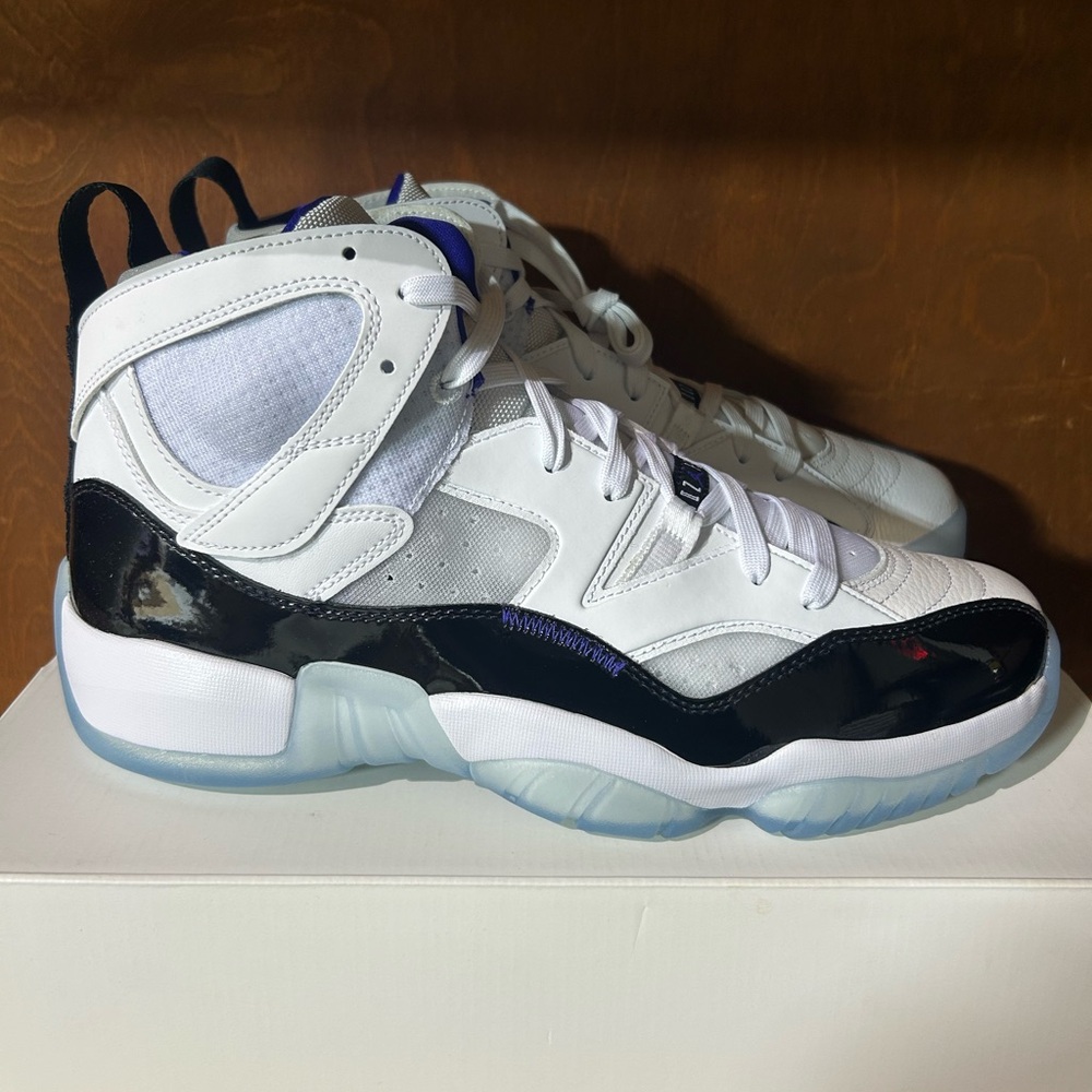 Jordan Athletic Shoes - White, Black, Gray, Blue - Picture 2 of 4